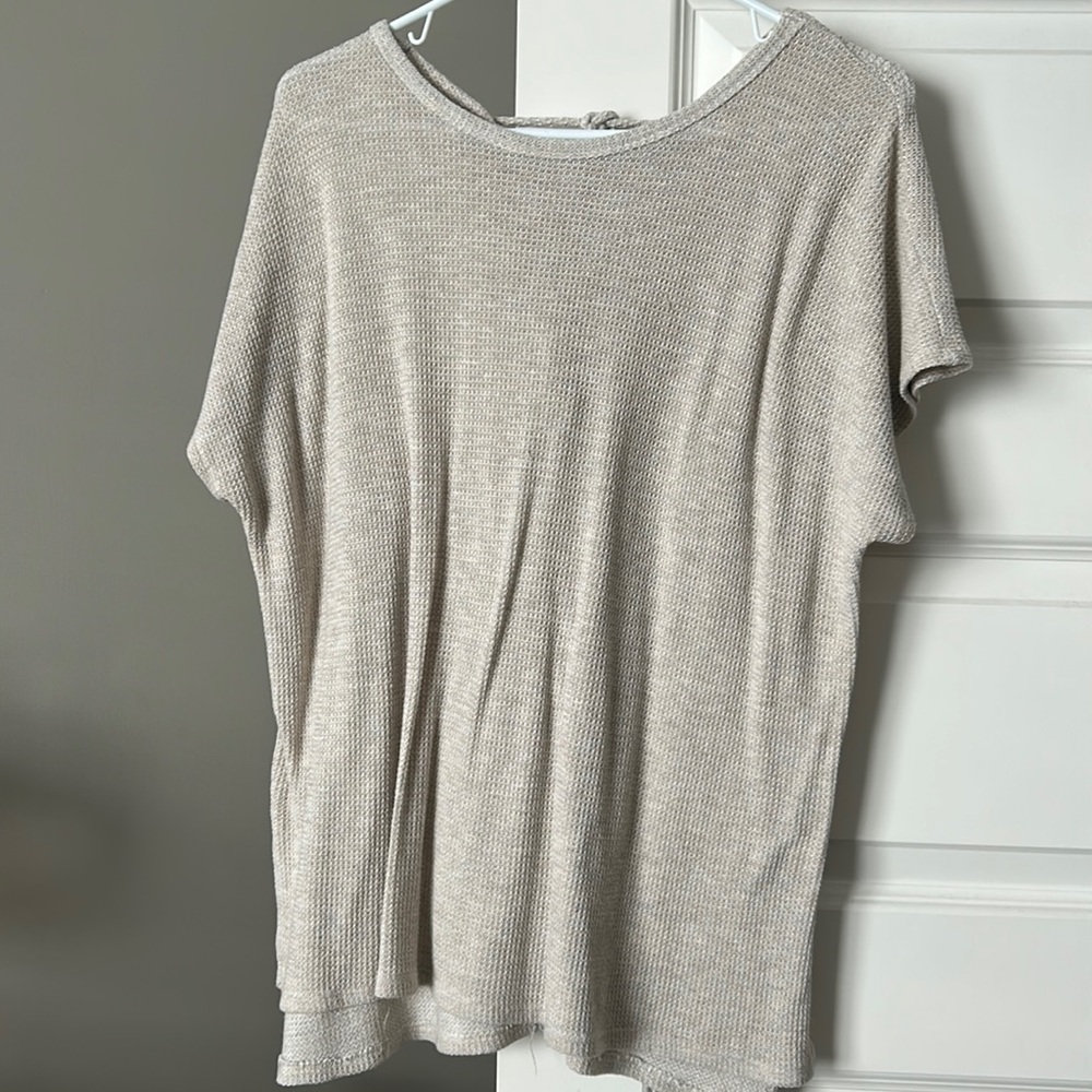 Molly Green tie back shirt